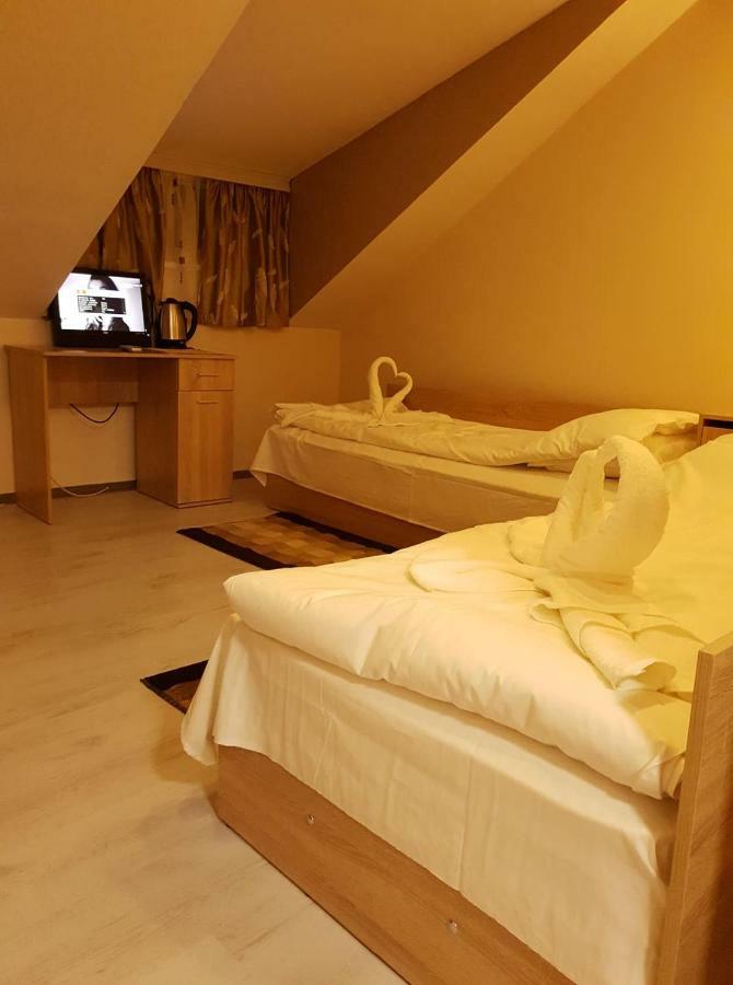 Валентино Hotel Vratsa ภายนอก รูปภาพ