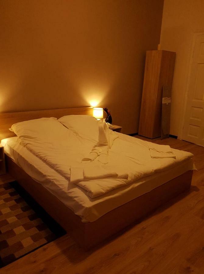 Валентино Hotel Vratsa ภายนอก รูปภาพ